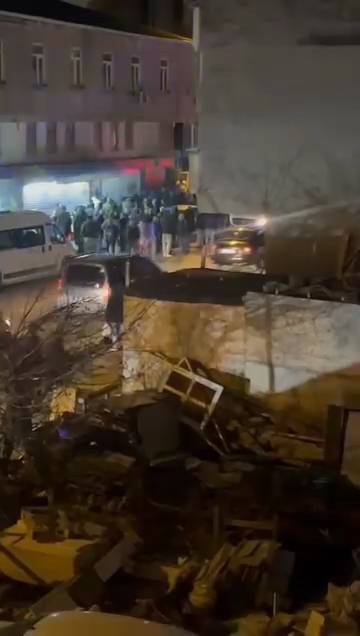 Polis memuru dehşet saçtı! 2 ölü, 2 yaralı var 3